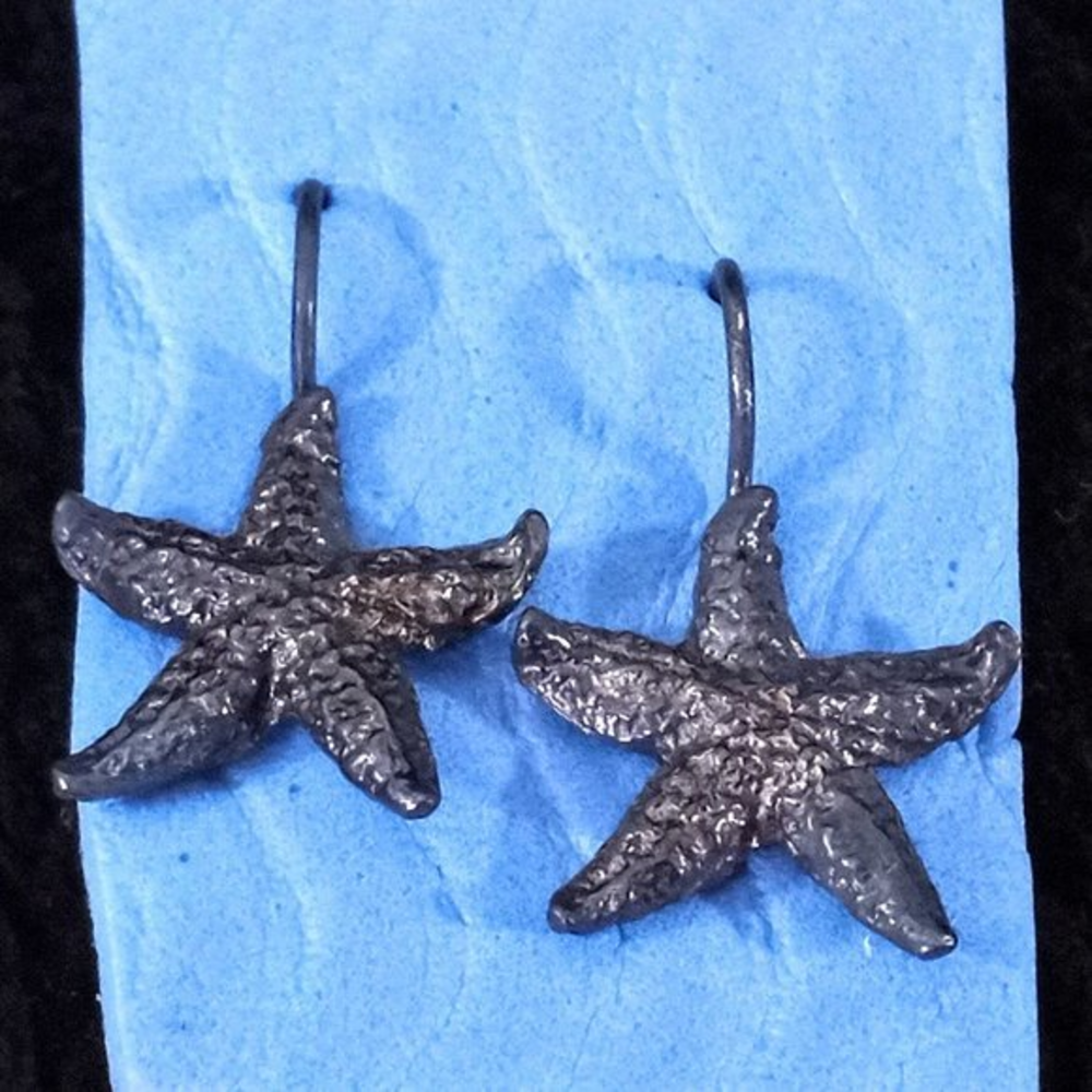STARFISH Earrings Small Dark Metallic Gray‎ #1105
